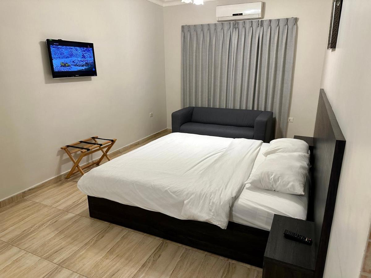 Abu Alsoud Hotel Amman Esterno foto